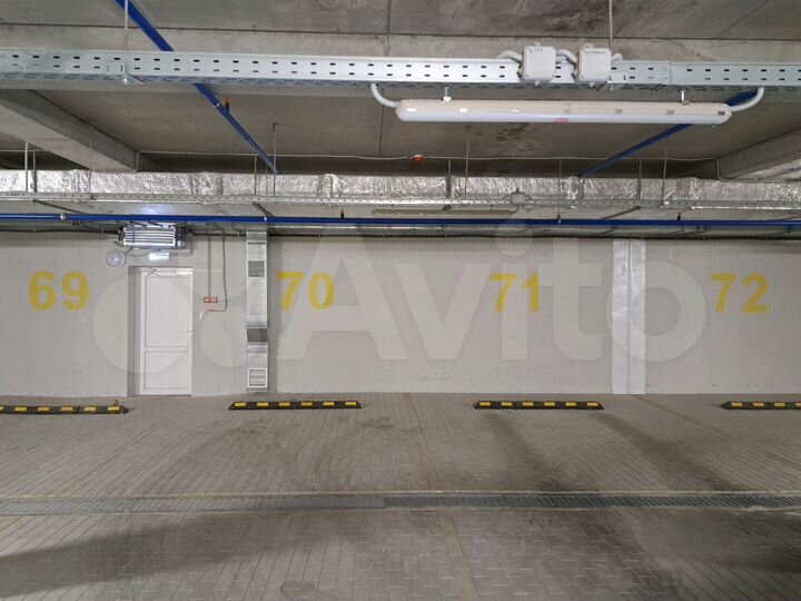 Машиноместо, 20 м²