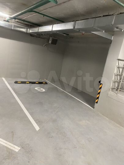 Машиноместо, 13 м²