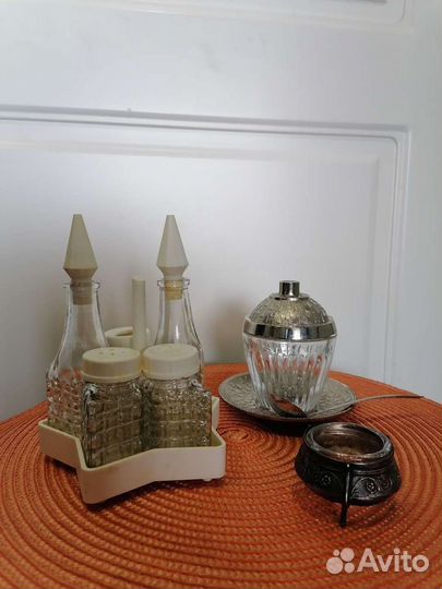 Наборы для специй, солонки