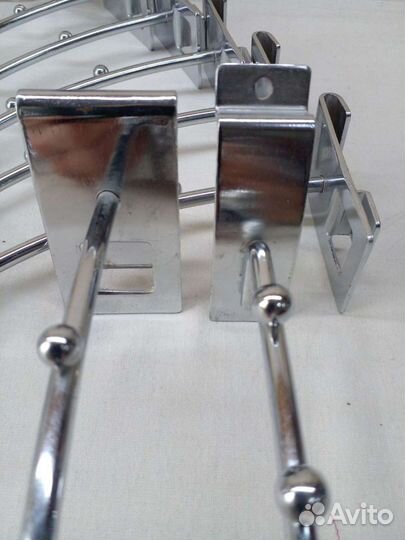 Крючки для одежды