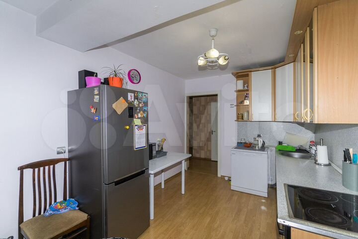 4-к. квартира, 122,8 м², 2/5 эт.