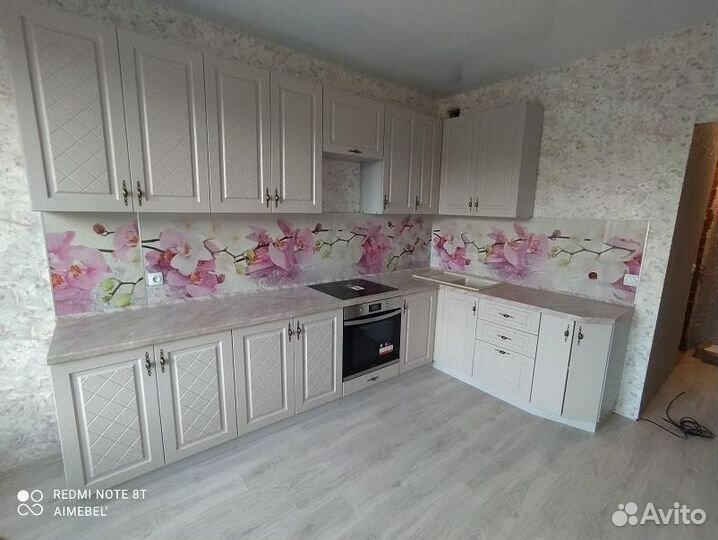 Кухня новая