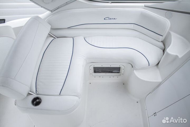 Аренда большого катера Cristal 285