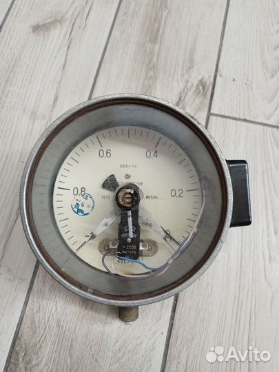 Вакуумный манометр