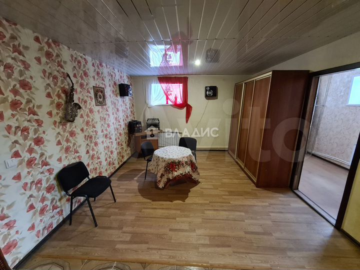 Дом 166 м² на участке 10 сот.