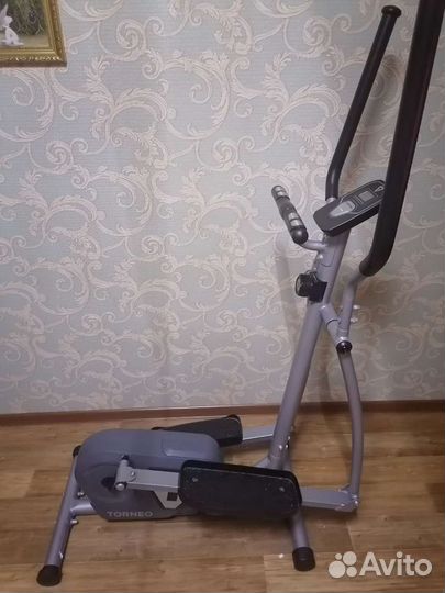 Эллиптический тренажер torneo