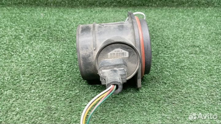 Датчик расхода воздуха Hyundai Genesis