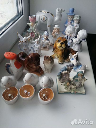 Статуэтки разные