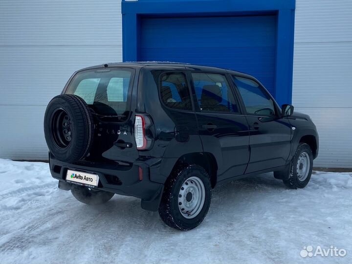 ВАЗ Niva Travel 1.7 МТ, 2024, 5 км