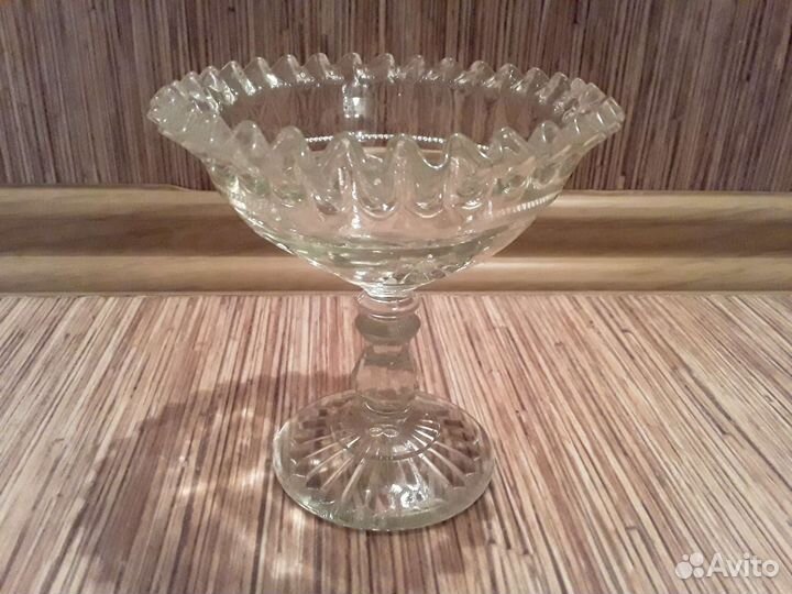 Ваза на нажке царские до 1917г