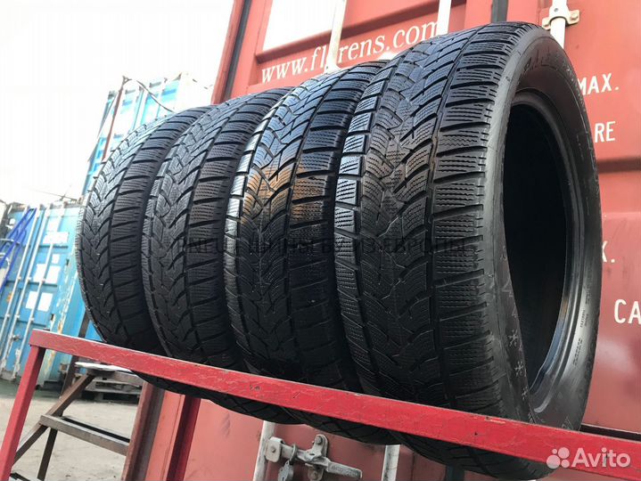 Dunlop Winter Sport 5 SUV 215/60 R17 96H