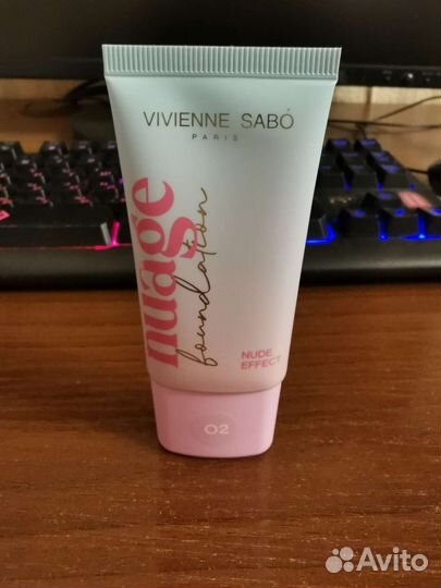 Тональный крем Vivienne Sabo новый