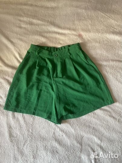 Шорты женские