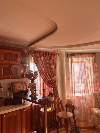 4-к. квартира, 129,3 м², 5/9 эт.