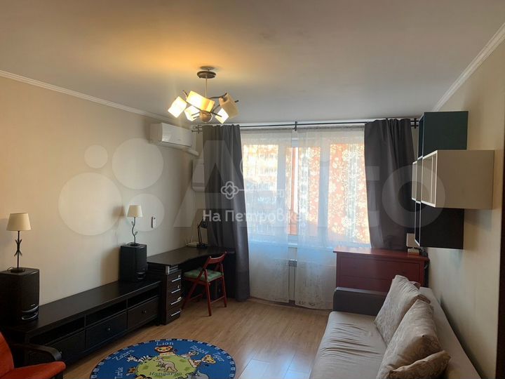 1-к. квартира, 44 м², 11/15 эт.