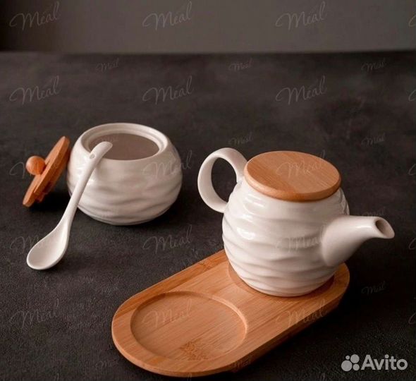 Набор чайник и сахарница фарфор бамбук новый