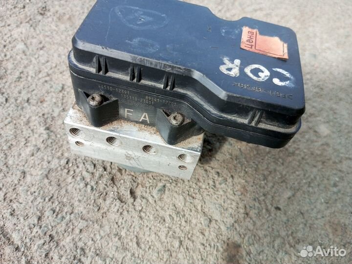 Блок ABS Toyota Corolla 150 2006-13 (левый руль)