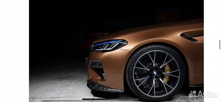 Накладеи карбон на задний бампер BMW M5