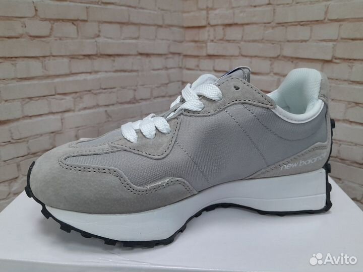 Кроссовки New Balance 327 женские