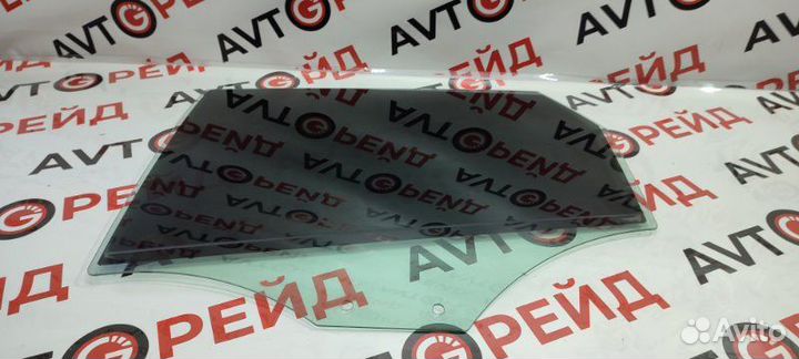 Стекло боковое заднее левое Audi Q5 8R cdnc