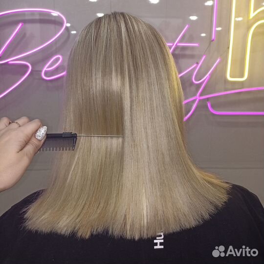 Кератиновое выпрямление волос