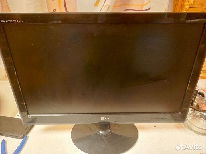Монитор LG 23 дюйма