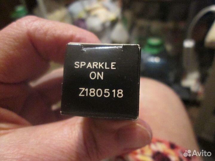 Помада-трансформер, розовая и желтая, новая, Эйвон