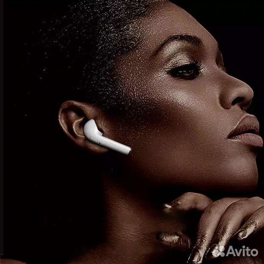 Беспроводные наушники новые