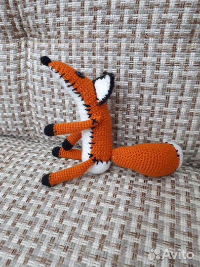Игрушка вязаная лис из мультфильма
