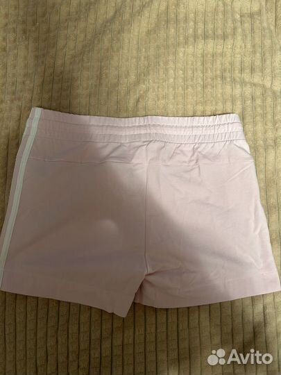 Шорты adidas женские