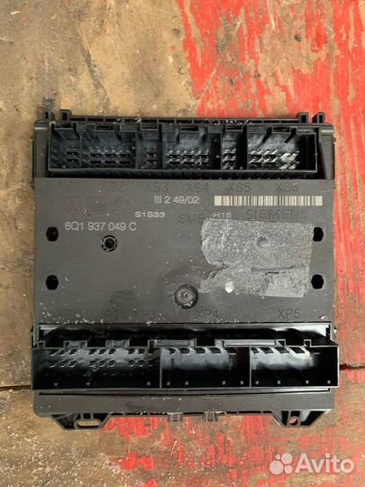 Блок комфорта 6Q1 937 049 C