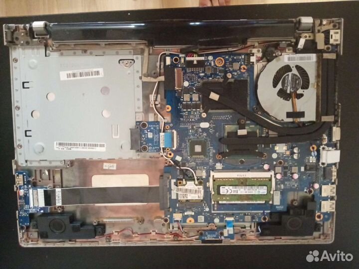 Ноутбук lenovo на запчасти