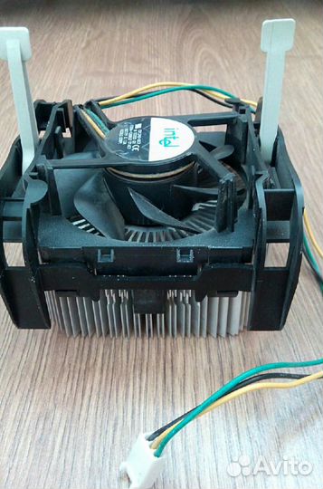 Куллер процессора, материнской платы и блока пит