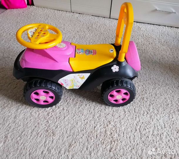 Детская машинка каталка