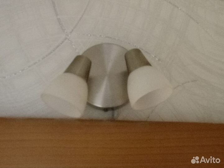 Настенный светильник бра