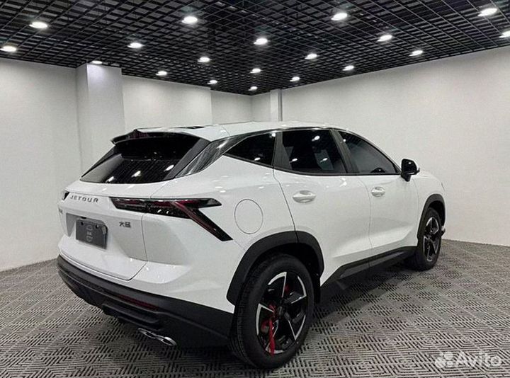 Поможем привезти Jetour Dashing. Доставка из Китая