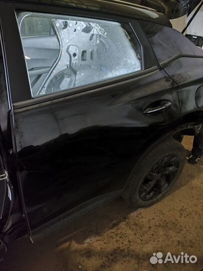 Дверь левая омода с5