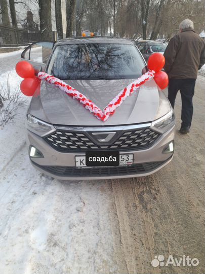 Водитель с личным легковым автомобилем