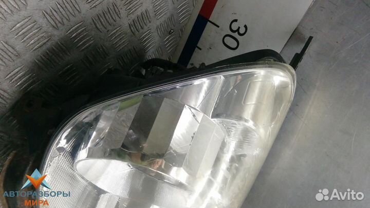 Фара правая Honda CR-V 2 рест. 2005