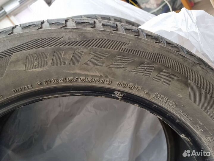 Bridgestone Blizzak DM-V2 245/55 R19