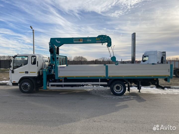 Бортовой грузовик КАМАЗ Компас 12 с КМУ HKTC, 2024