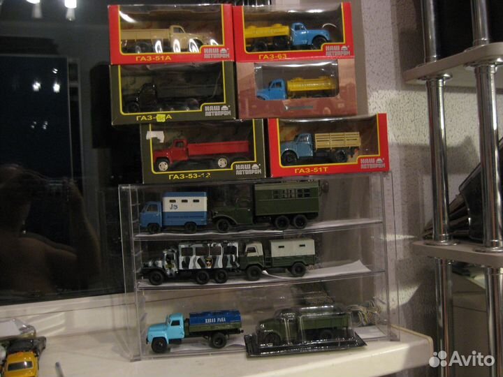 Грузовики Наш автопром и Деагостини, зис, газ