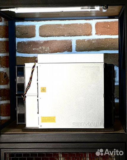 Antminer s19 90 th (126 чипов)