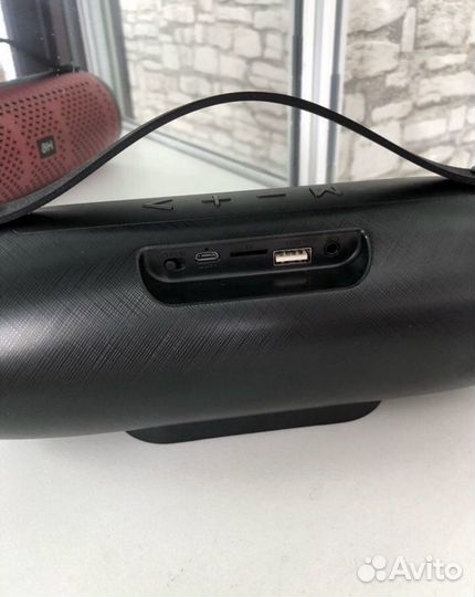 Портативная колонка