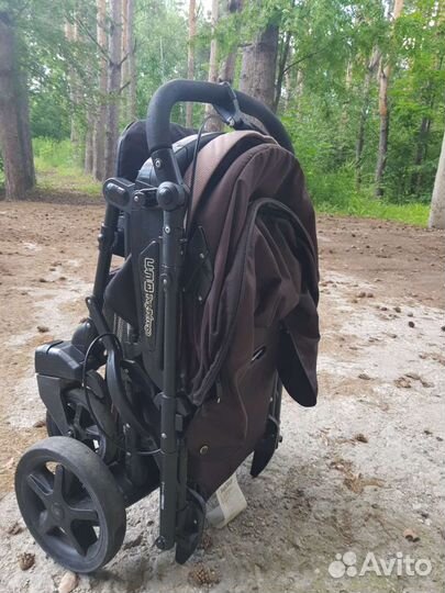 Прогулочная коляска peg perego uno