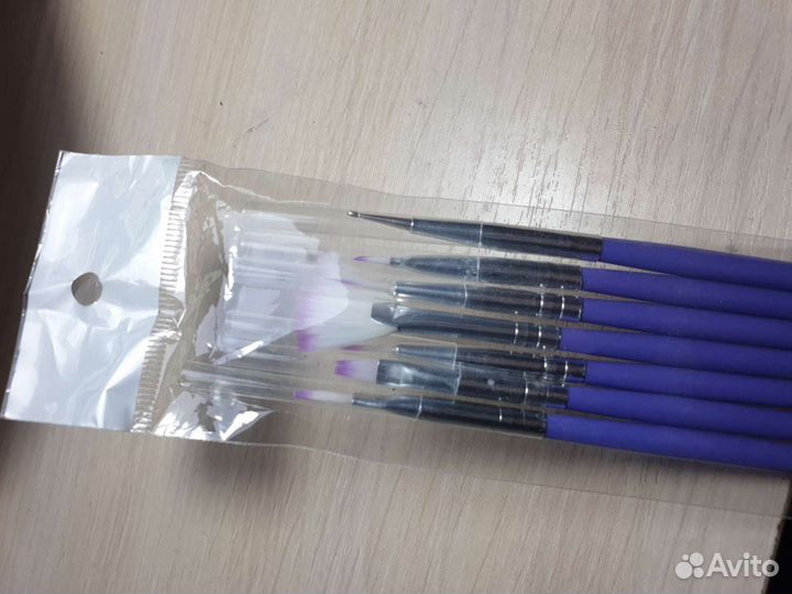 Кисти для маникюра