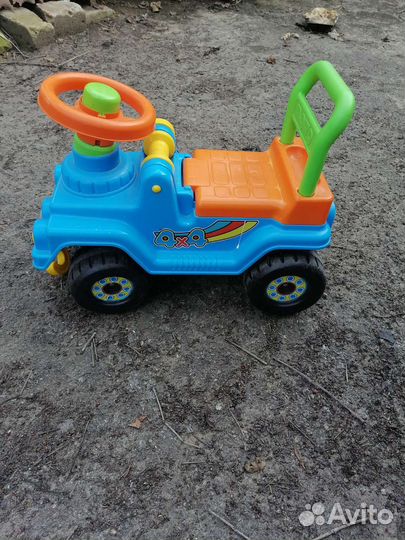 Машинка-каталка