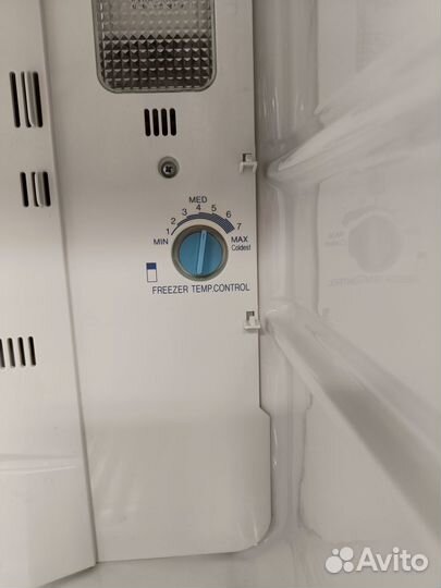 Холодильник Sharp SJ-59M-BE Холодильник Шарп