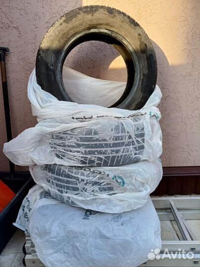 Bridgestone Turanza T005 215/60 R16