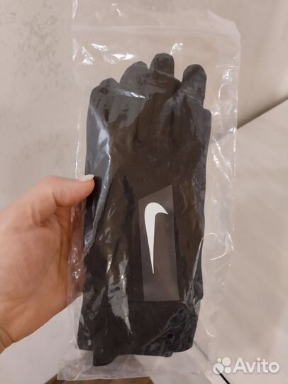 Перчатки nike